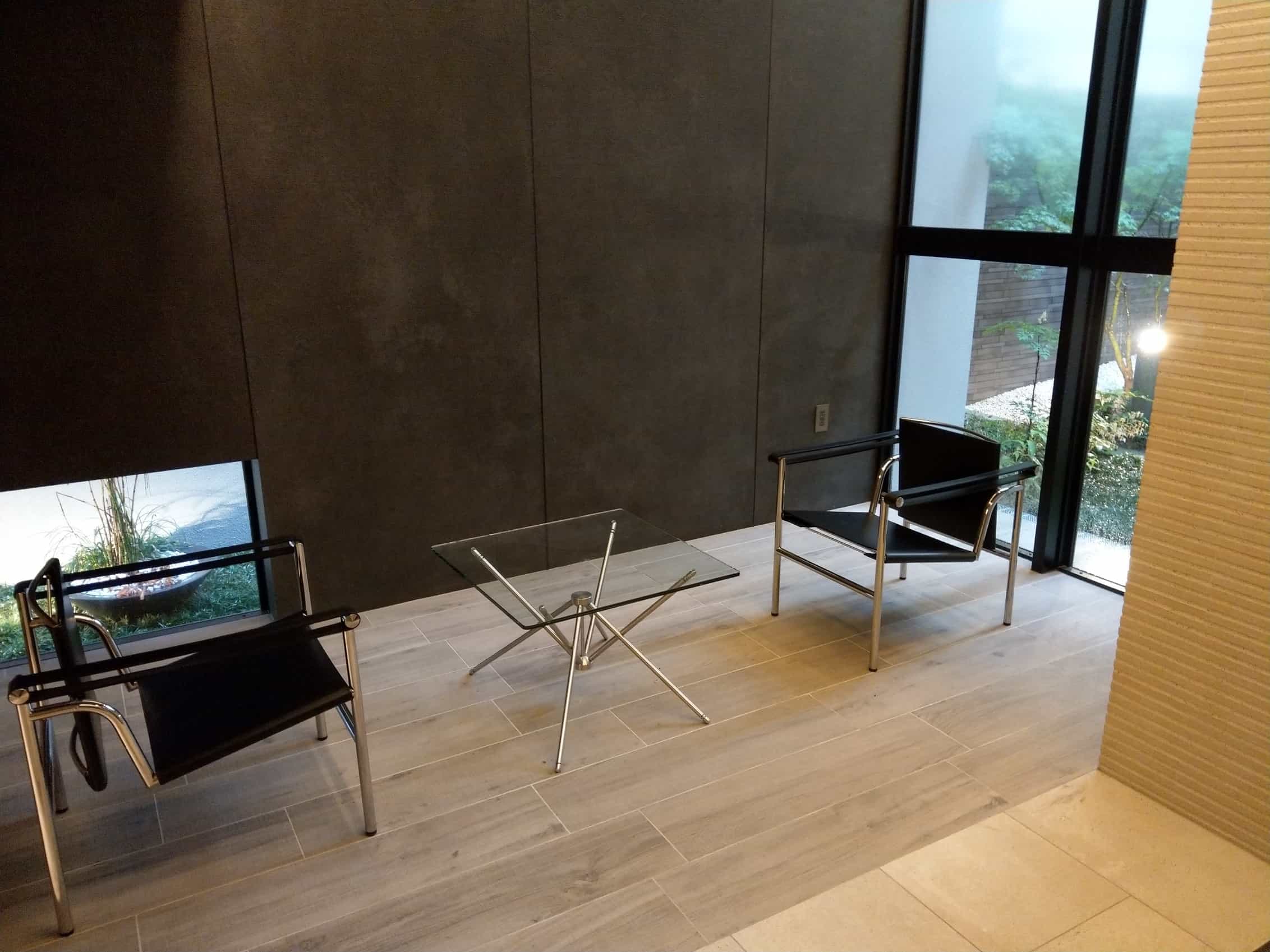 マンションのエントランス