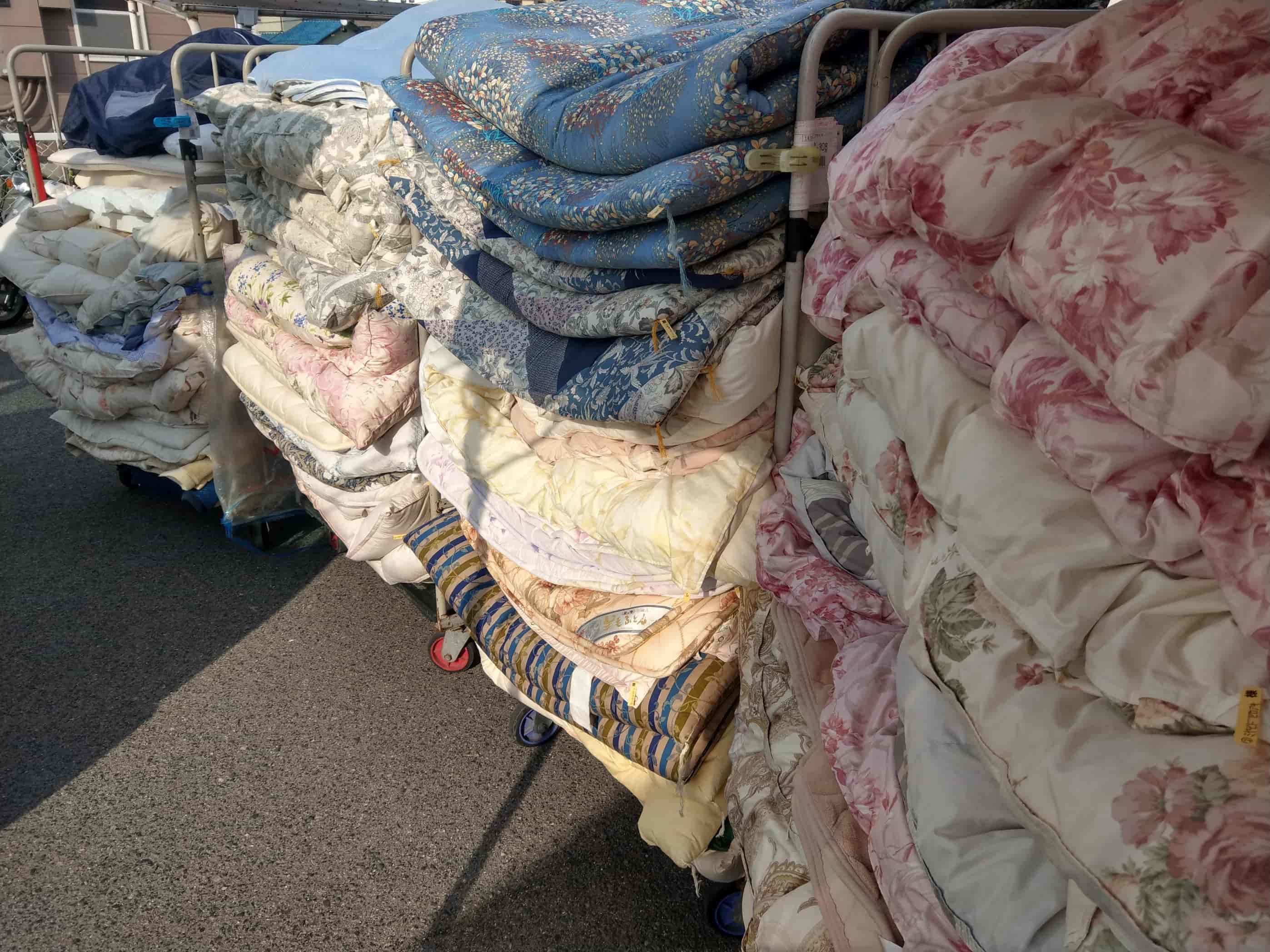 たくさんのお客様からお預かりしたお布団