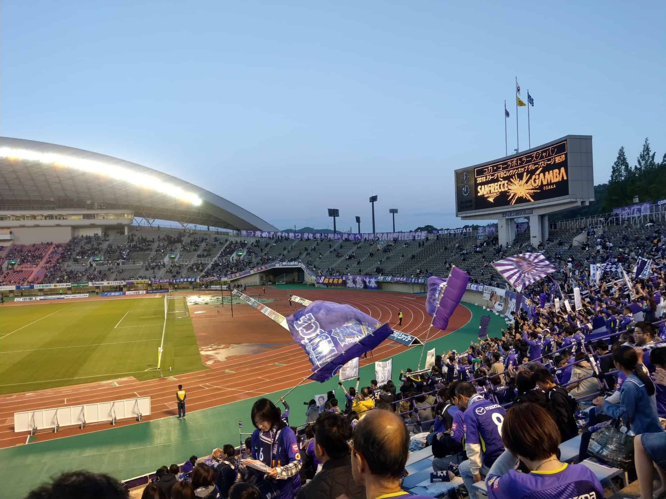 サッカーのナイトゲーム